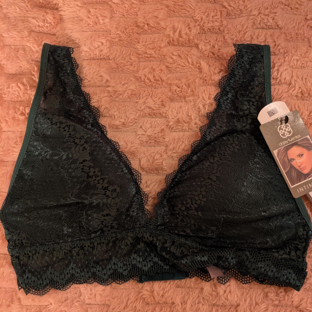 Daisy Fuentes Green Lace Bralette
